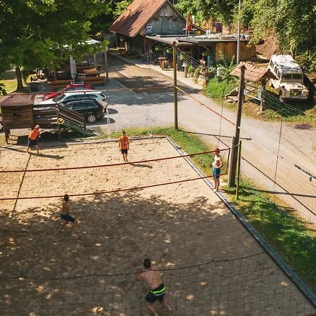 Kamp Jankovic 2*